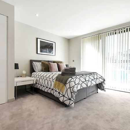 Esquire Apartments Ealing London Exteriör bild